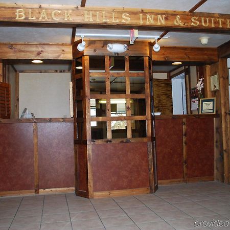 Black Hills Inn & Suites Дедвуд Интерьер фото